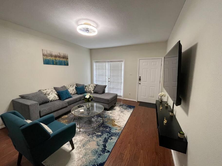 Home Away From Home-Cozy 2 Bdrm Condo/Med Cntr/Nrg Houston Luaran gambar