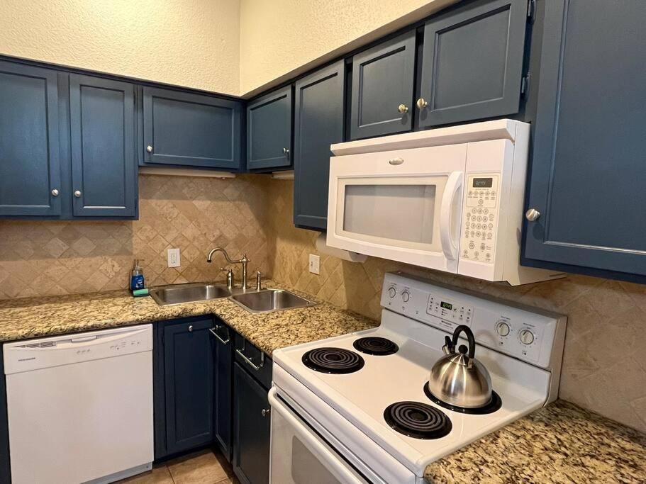 Home Away From Home-Cozy 2 Bdrm Condo/Med Cntr/Nrg Houston Luaran gambar