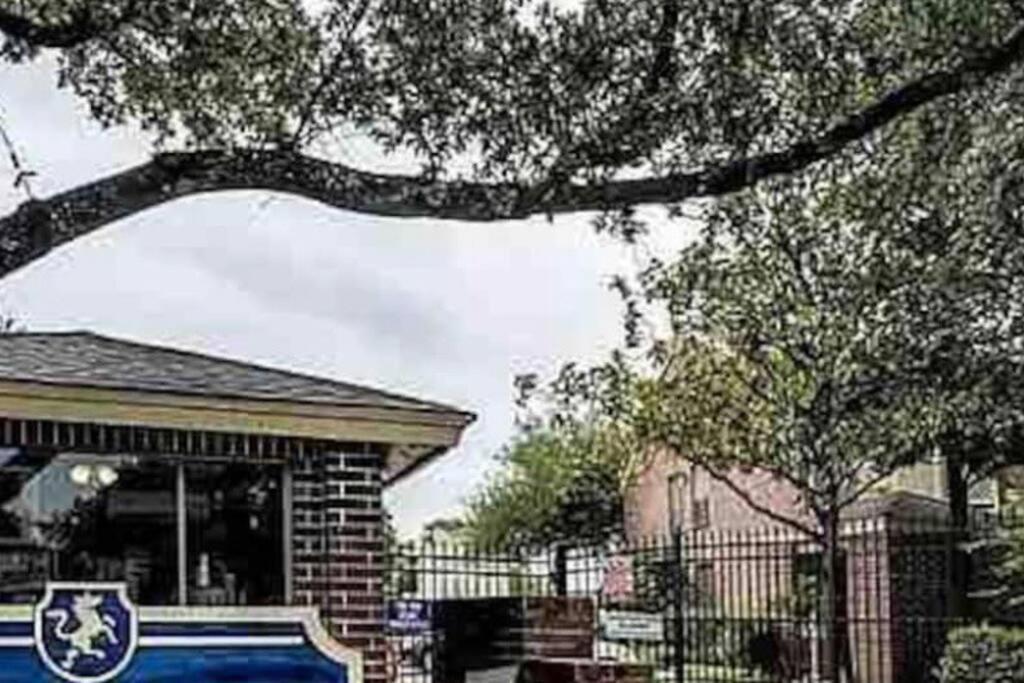 Home Away From Home-Cozy 2 Bdrm Condo/Med Cntr/Nrg Houston Luaran gambar